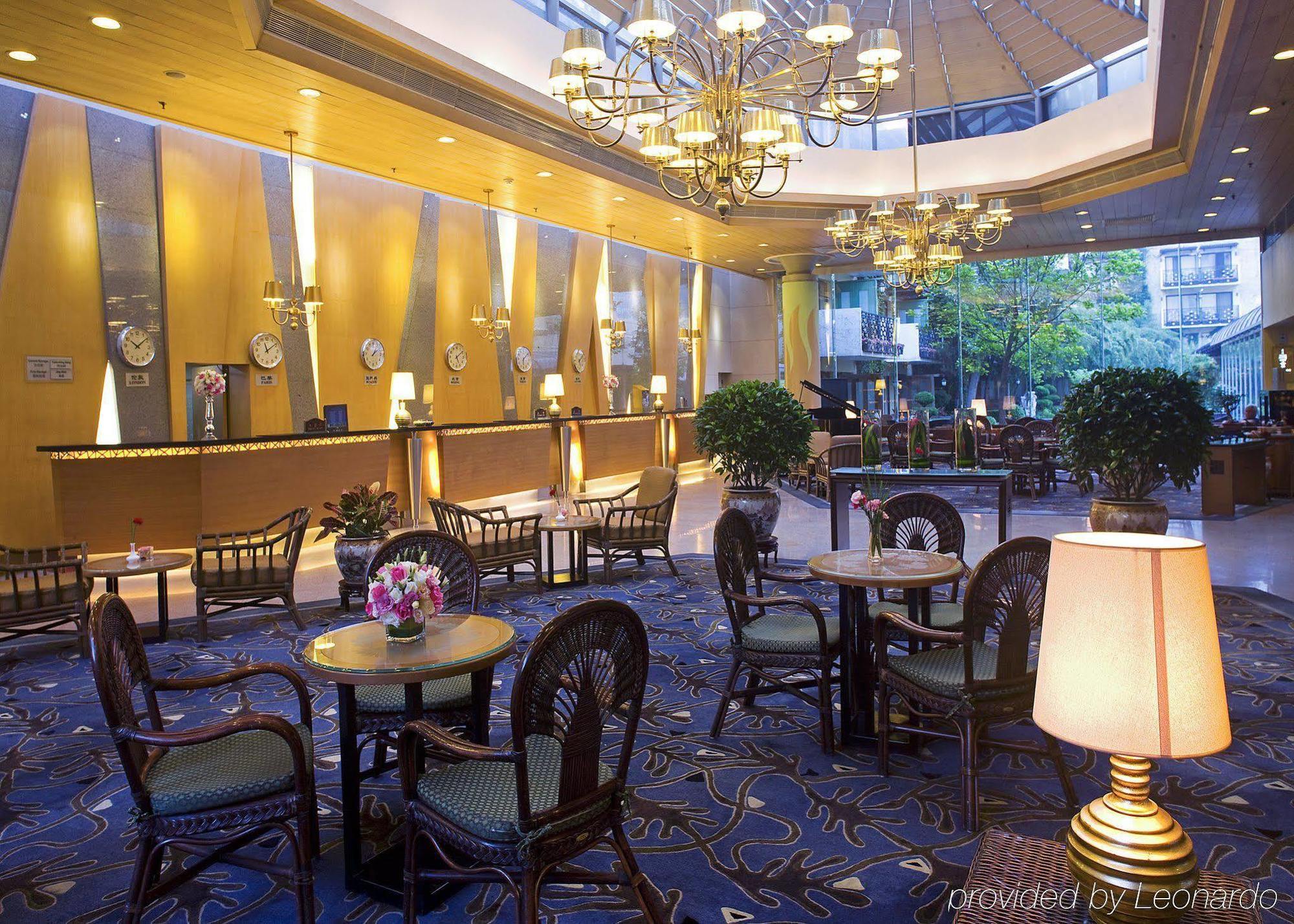 Jianguo Hotel Пекін Ресторан фото